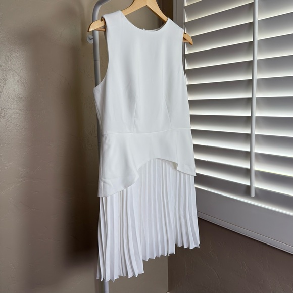 SOLD - Picture 5 of 11